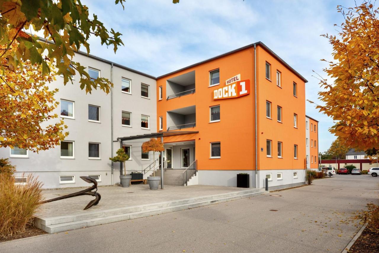 Dock1 Hotel Регенсбург Екстериор снимка