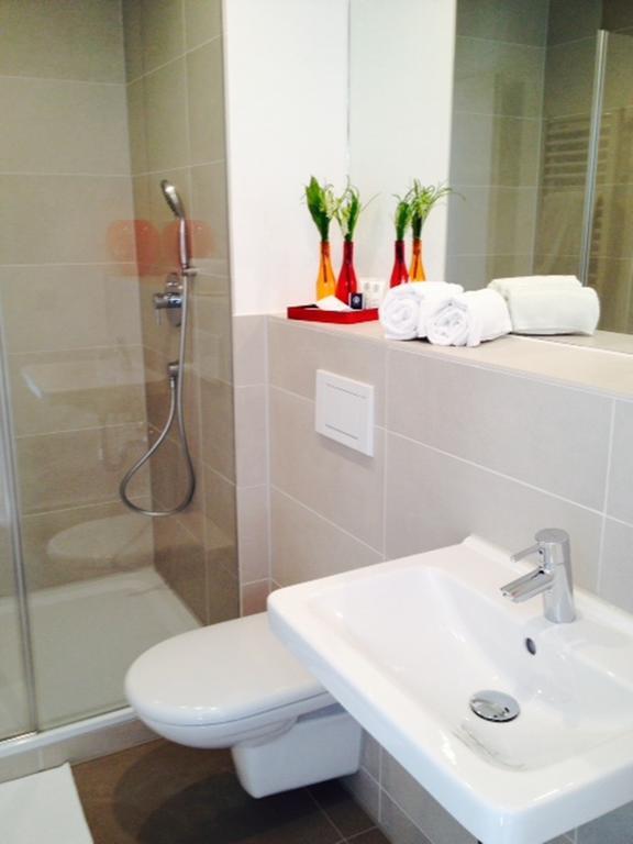 Dock1 Hotel Регенсбург Екстериор снимка